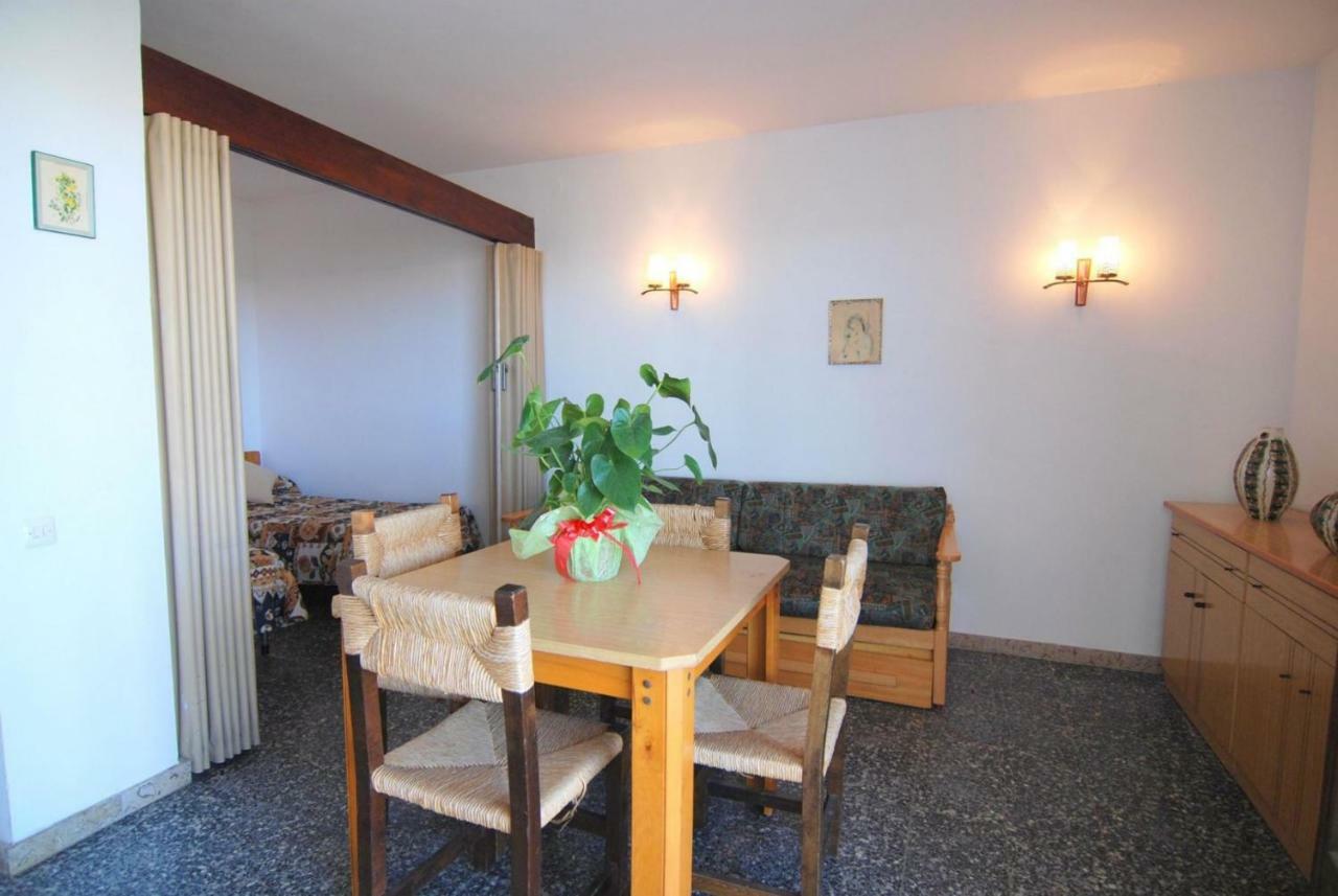 Aries Basic Appartement Salou Buitenkant foto