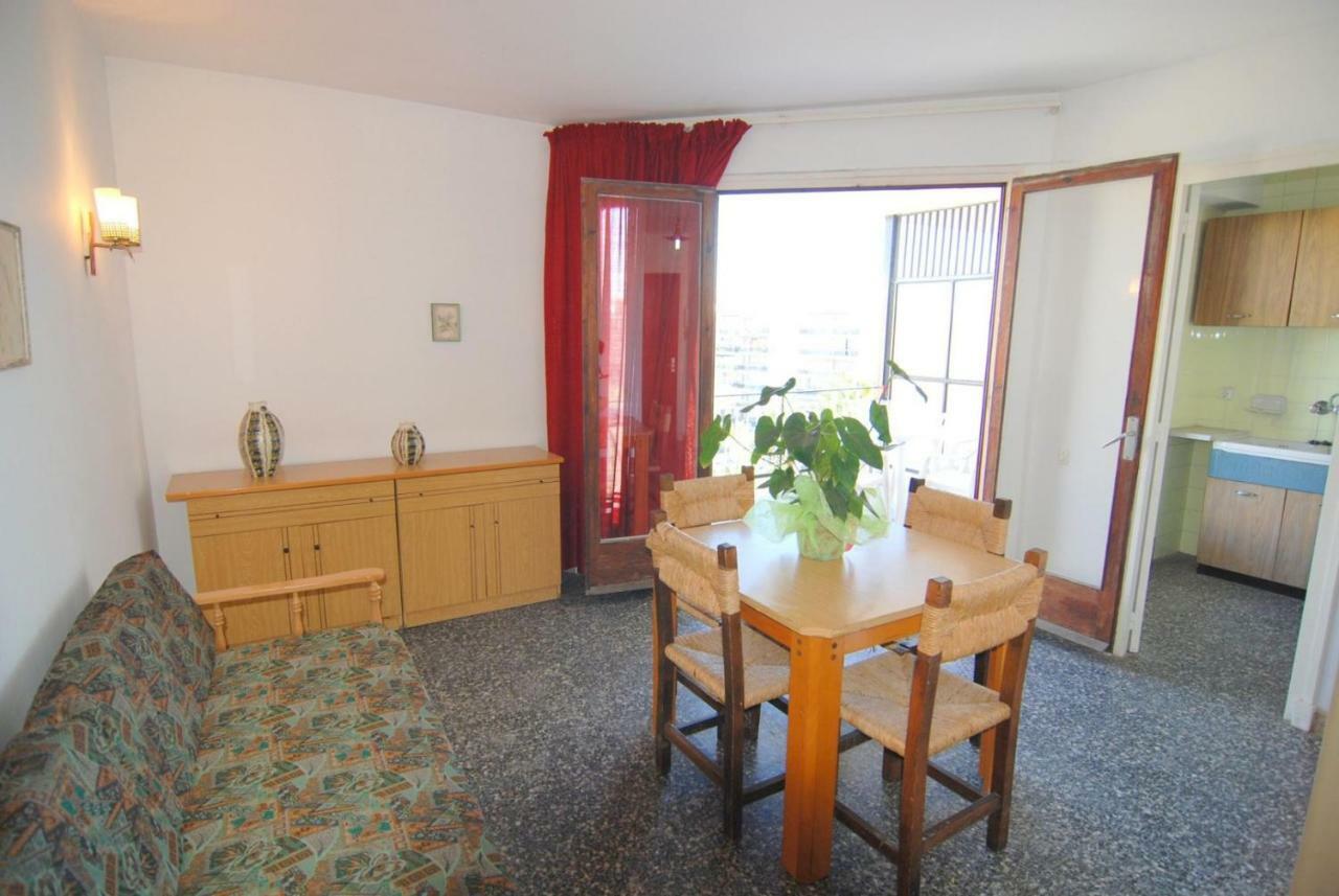 Aries Basic Appartement Salou Buitenkant foto