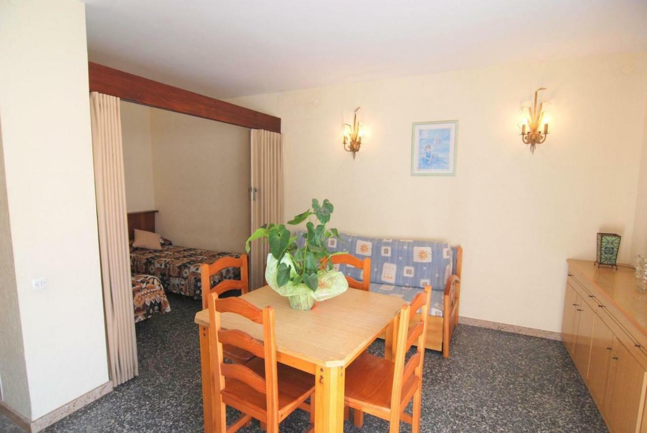 Aries Basic Appartement Salou Buitenkant foto